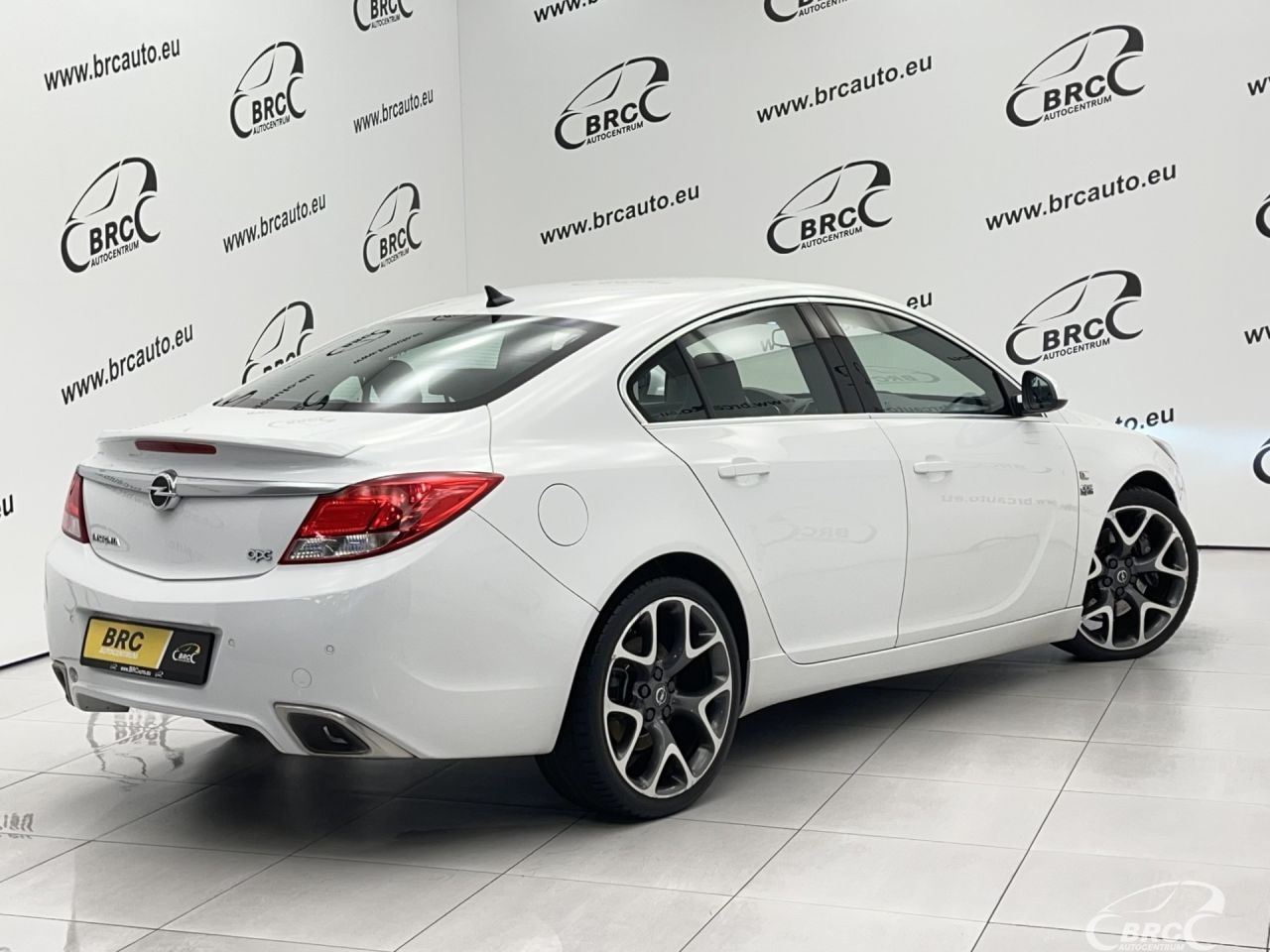 Opel Insignia | 1
