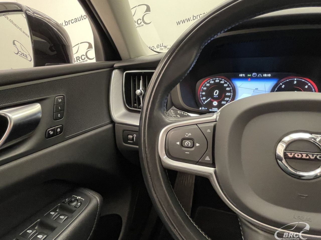Volvo XC60 | 27