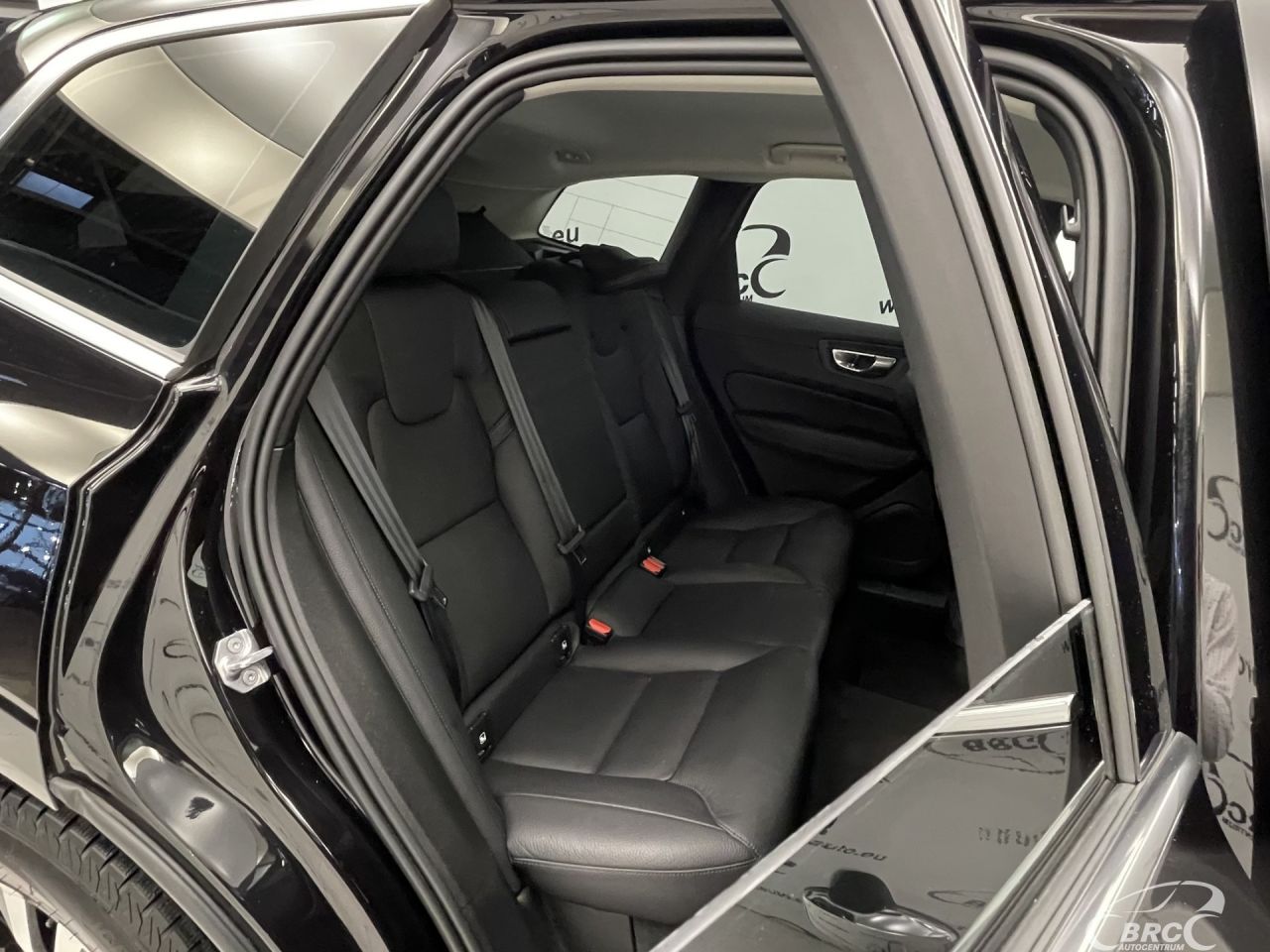 Volvo XC60 | 10