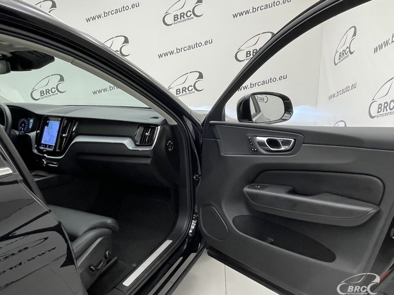 Volvo XC60 | 6