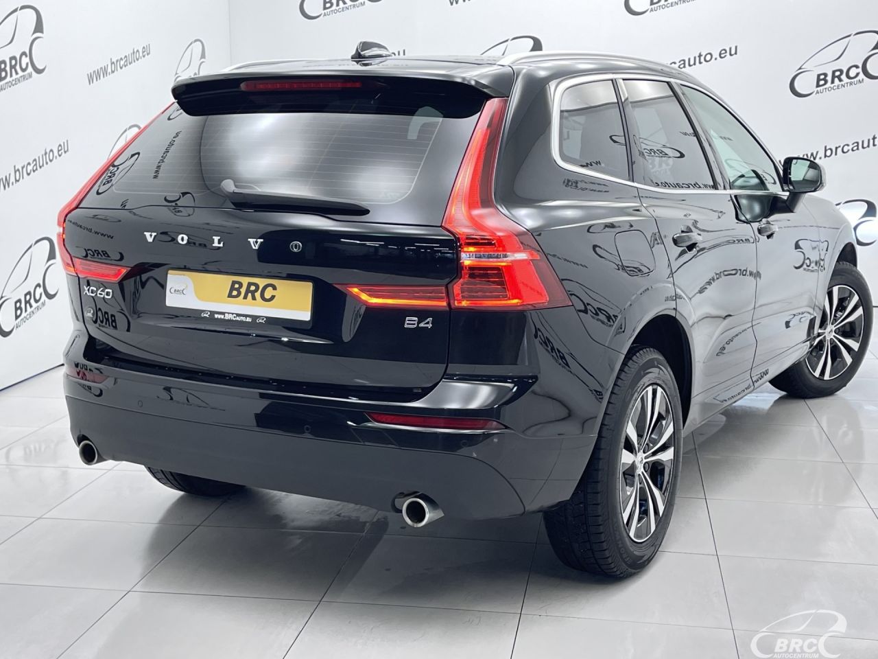 Volvo XC60 | 35