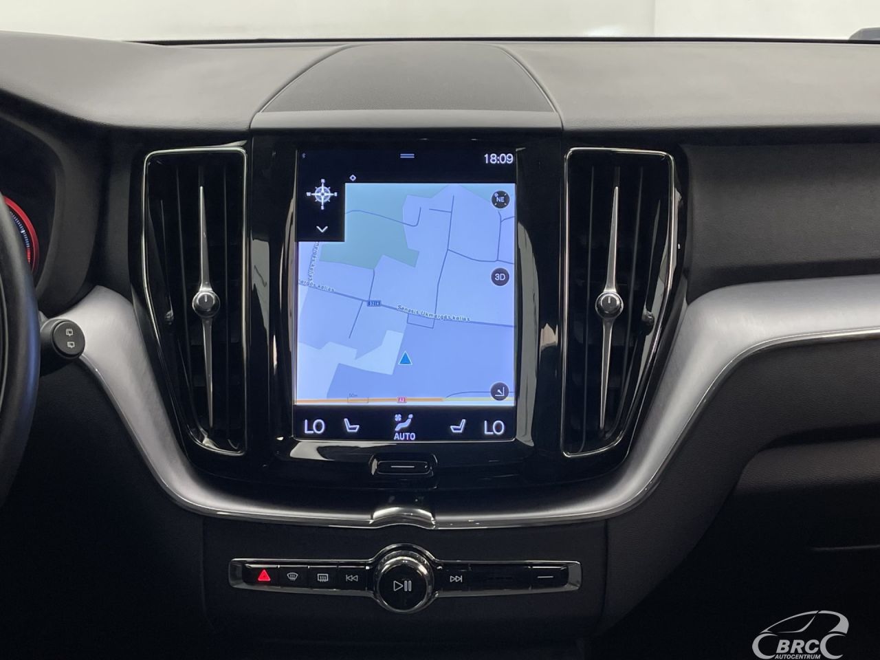 Volvo XC60 | 14