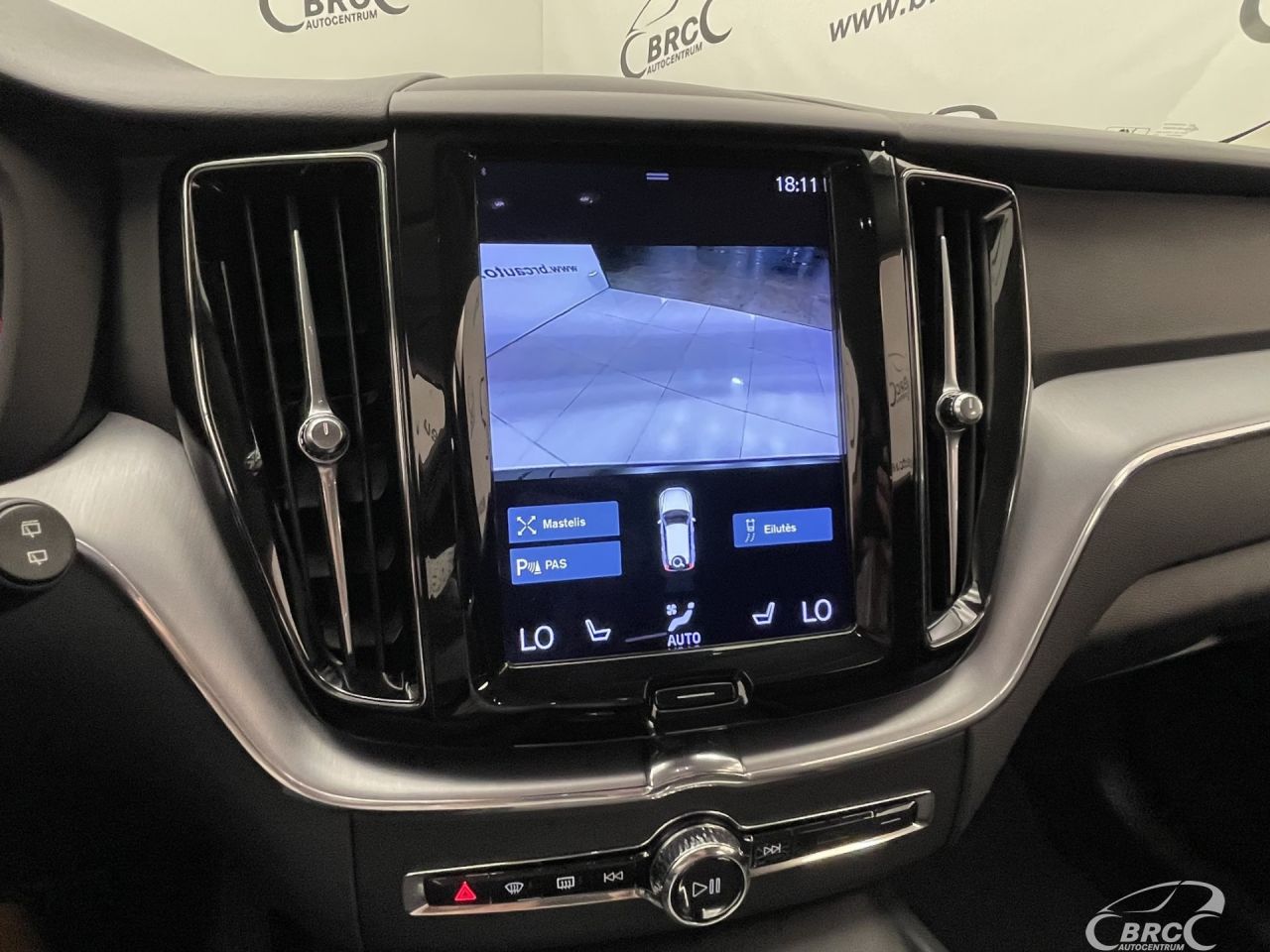 Volvo XC60 | 27