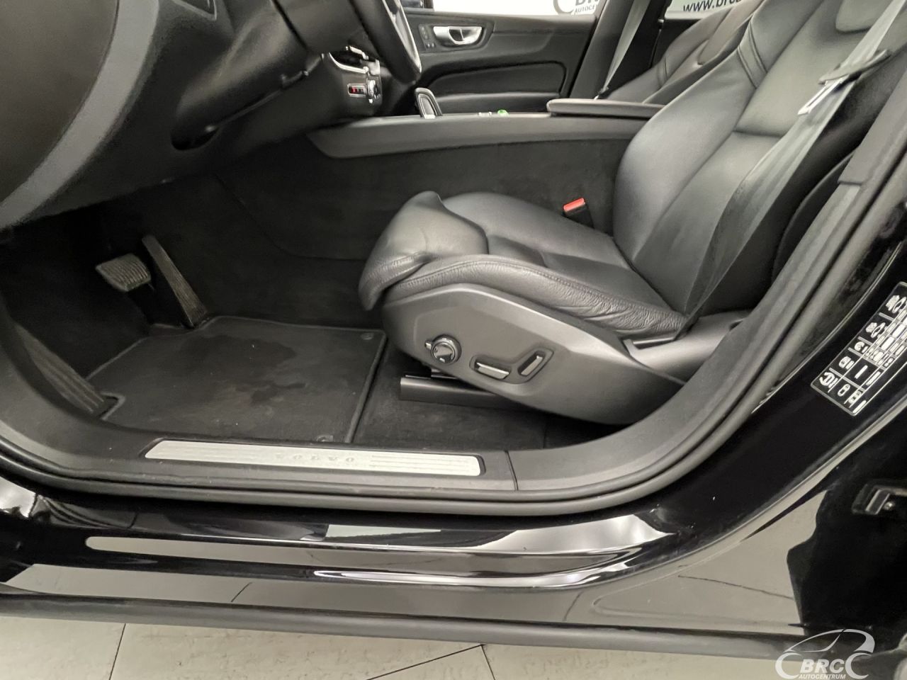 Volvo XC60 | 18