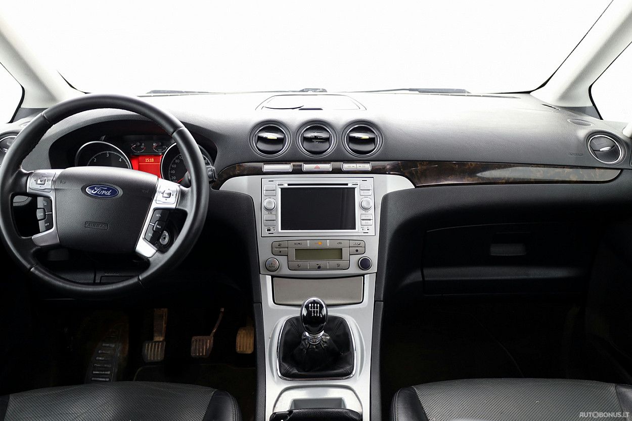 Ford Galaxy | 4