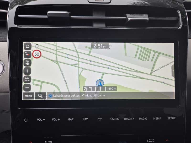 Hyundai Tucson | 16