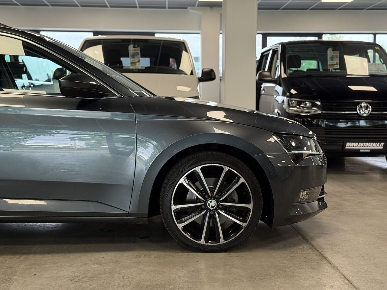 Skoda Superb | 27