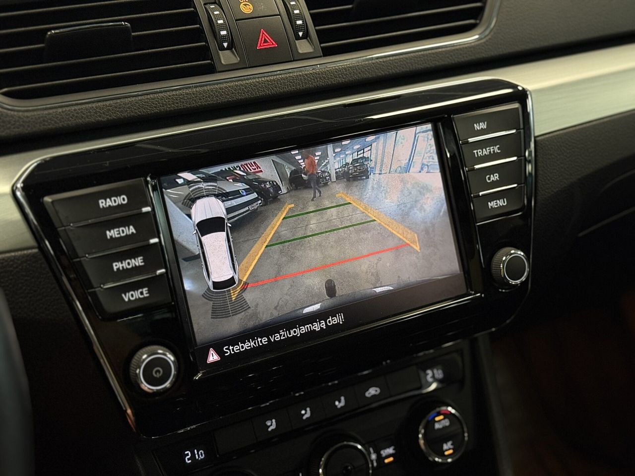 Skoda Superb | 9