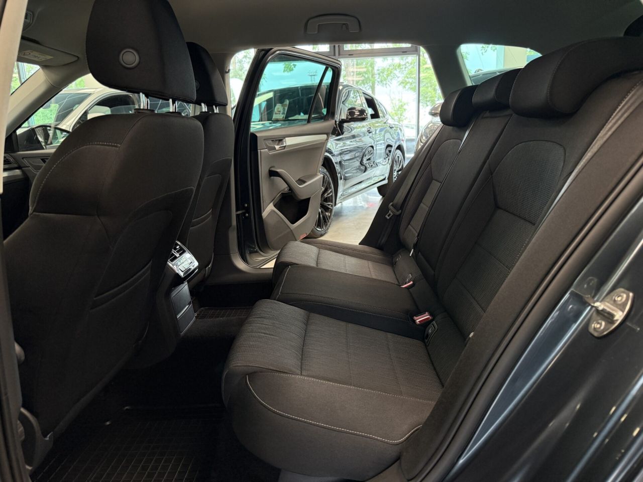 Skoda Superb | 11