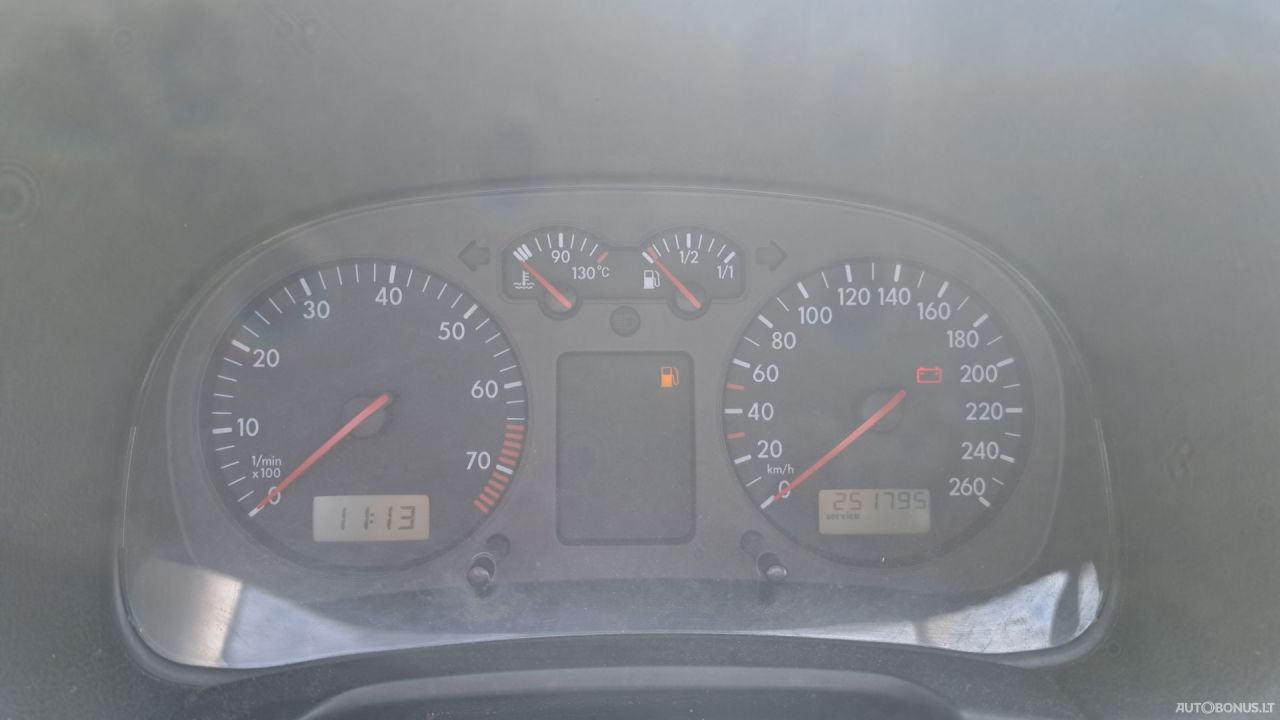 Volkswagen Golf | 2