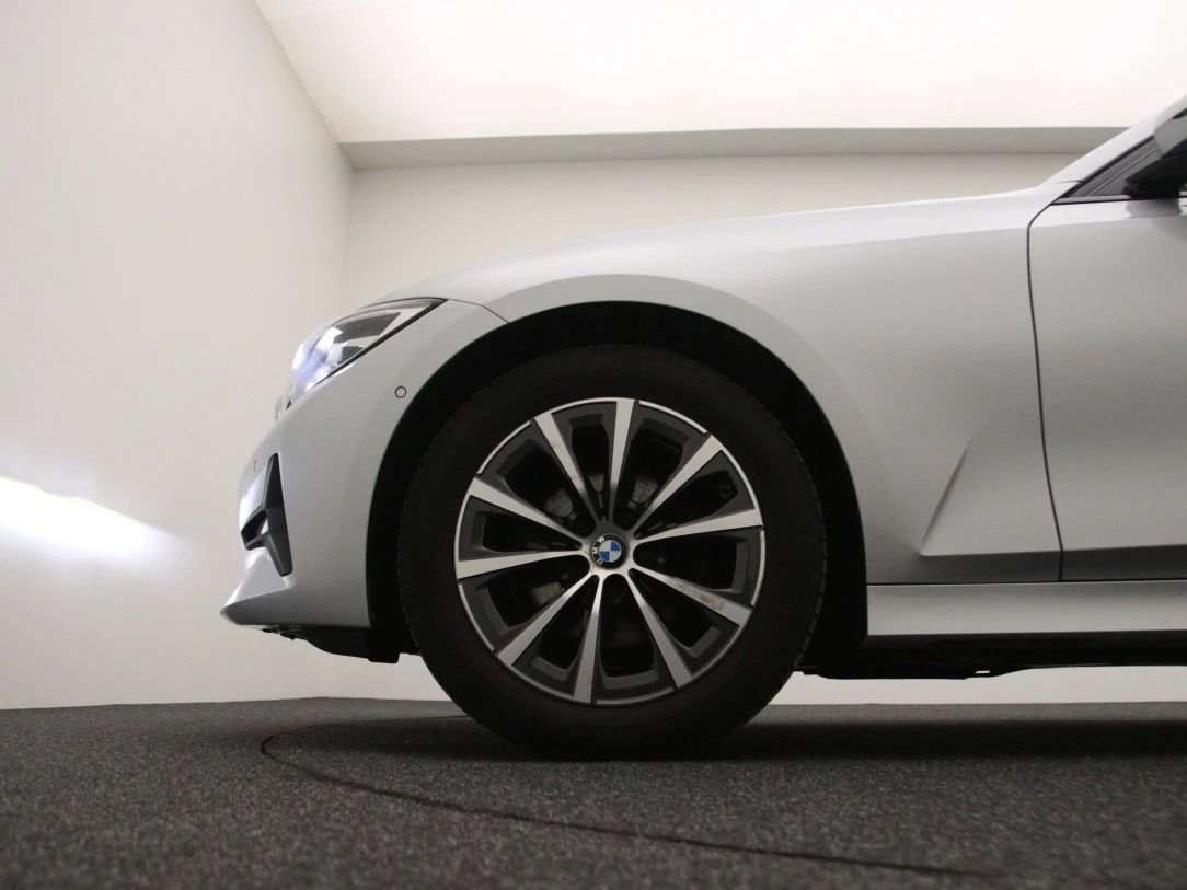BMW 318 | 27