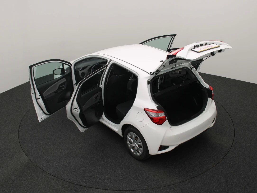 Toyota Yaris | 12