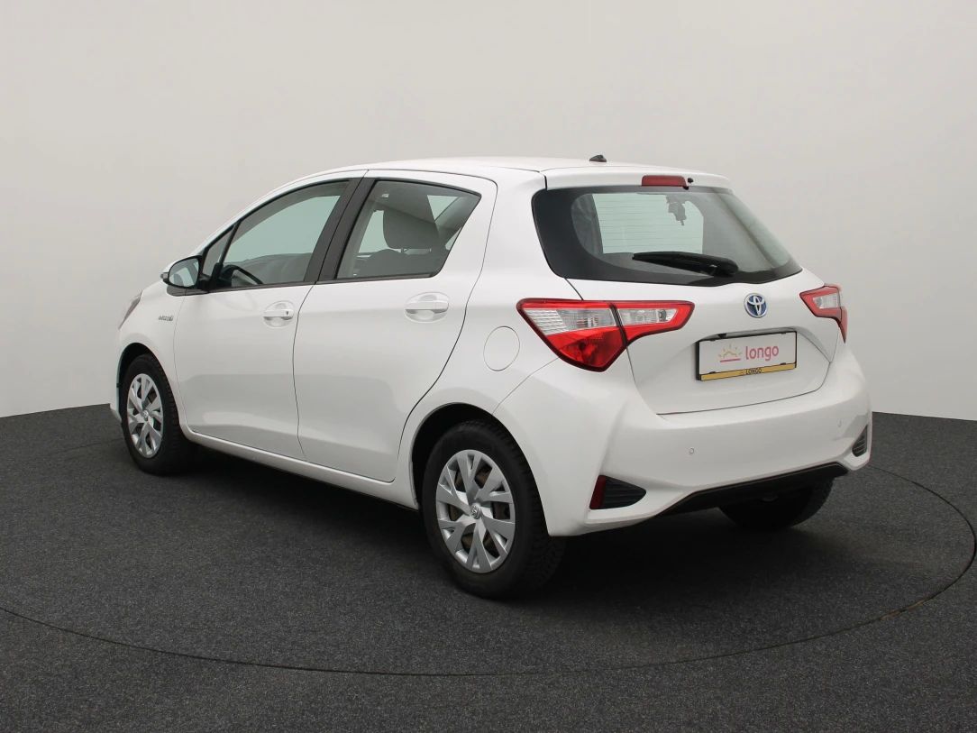 Toyota Yaris | 6