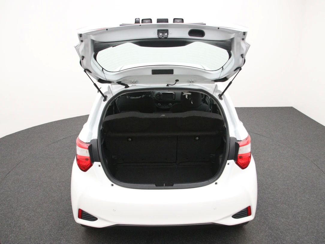 Toyota Yaris | 29