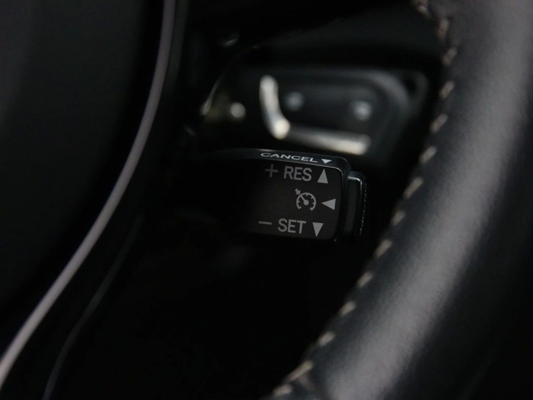 Toyota Yaris | 27