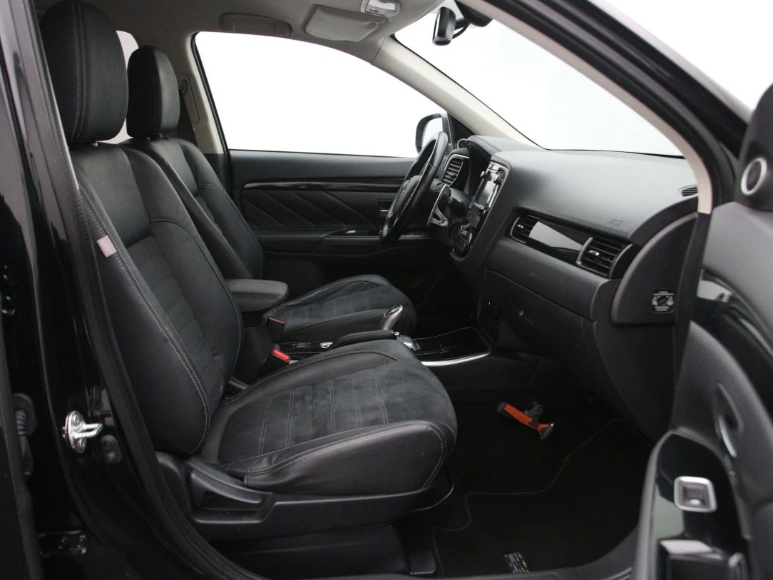 Mitsubishi Outlander | 13
