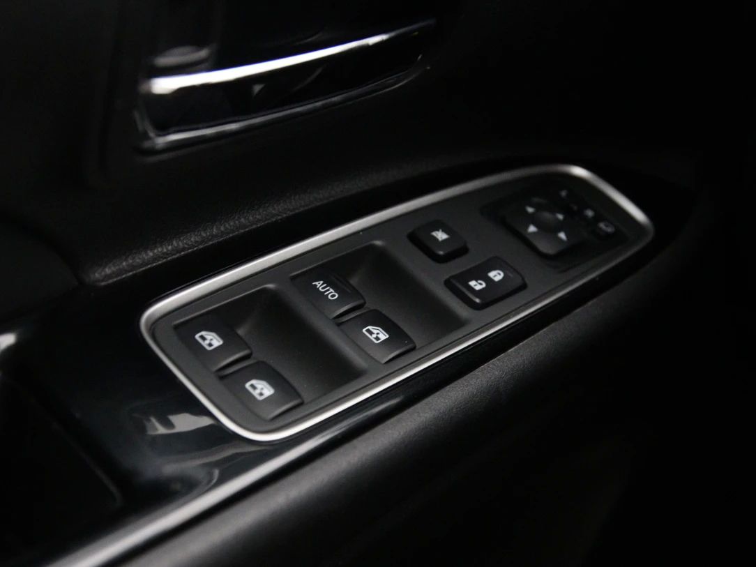 Mitsubishi Outlander | 24
