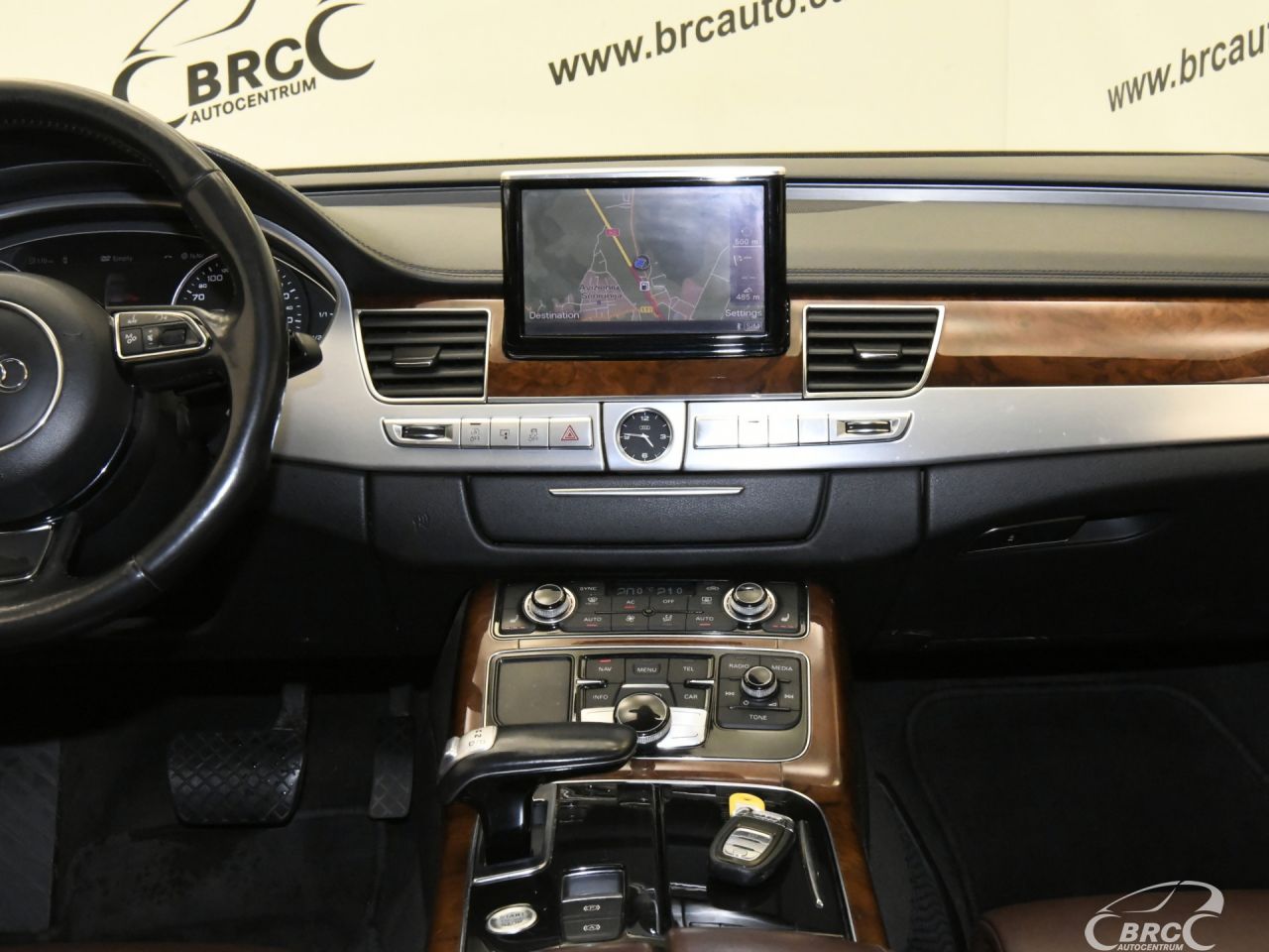 Audi A8 | 14