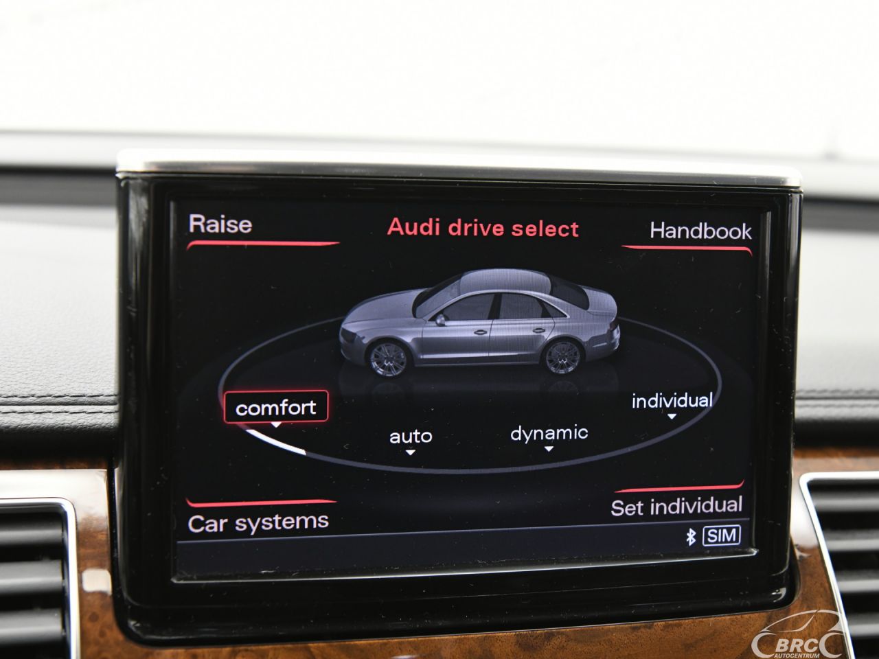 Audi A8 | 37