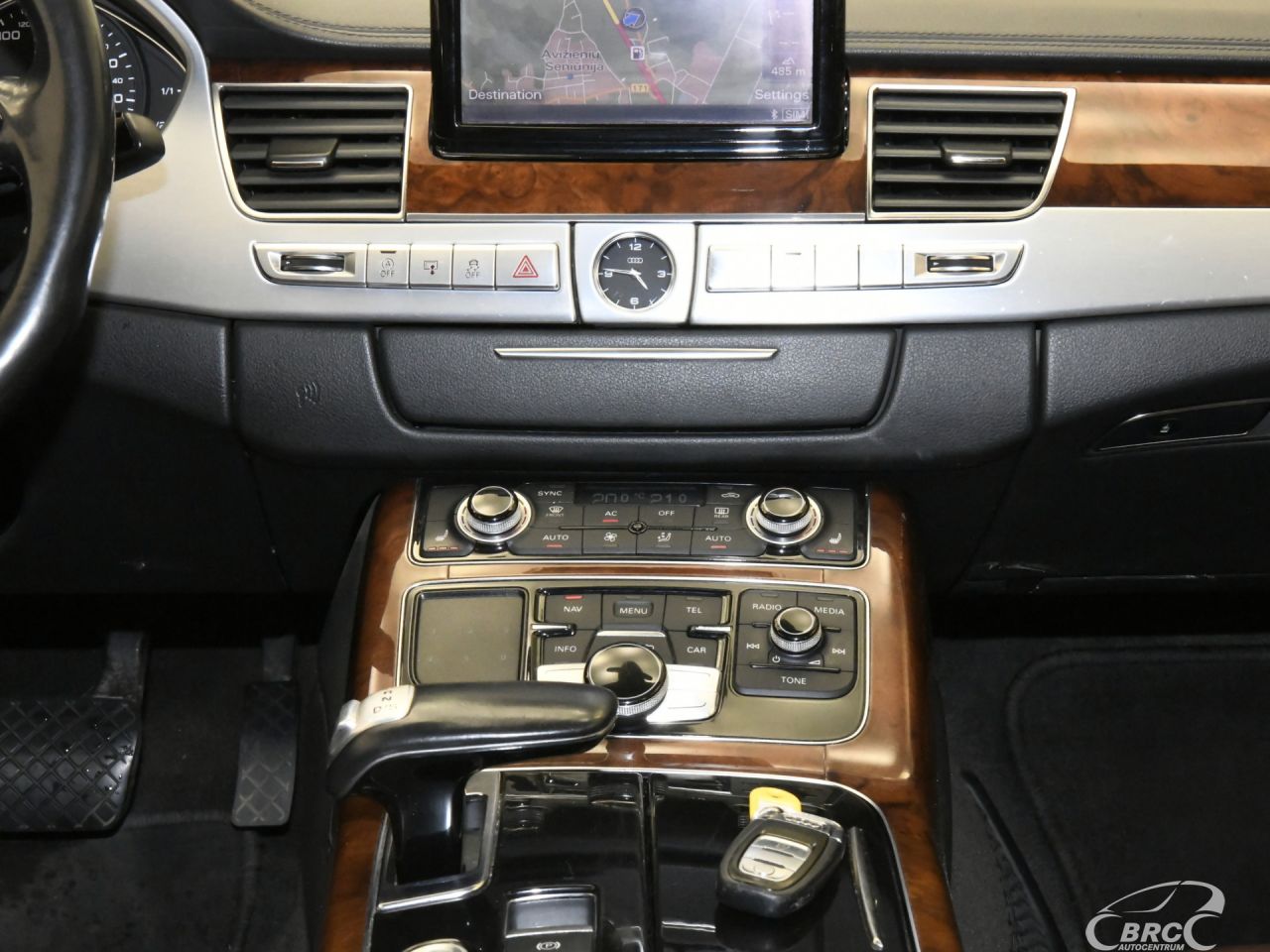 Audi A8 | 16