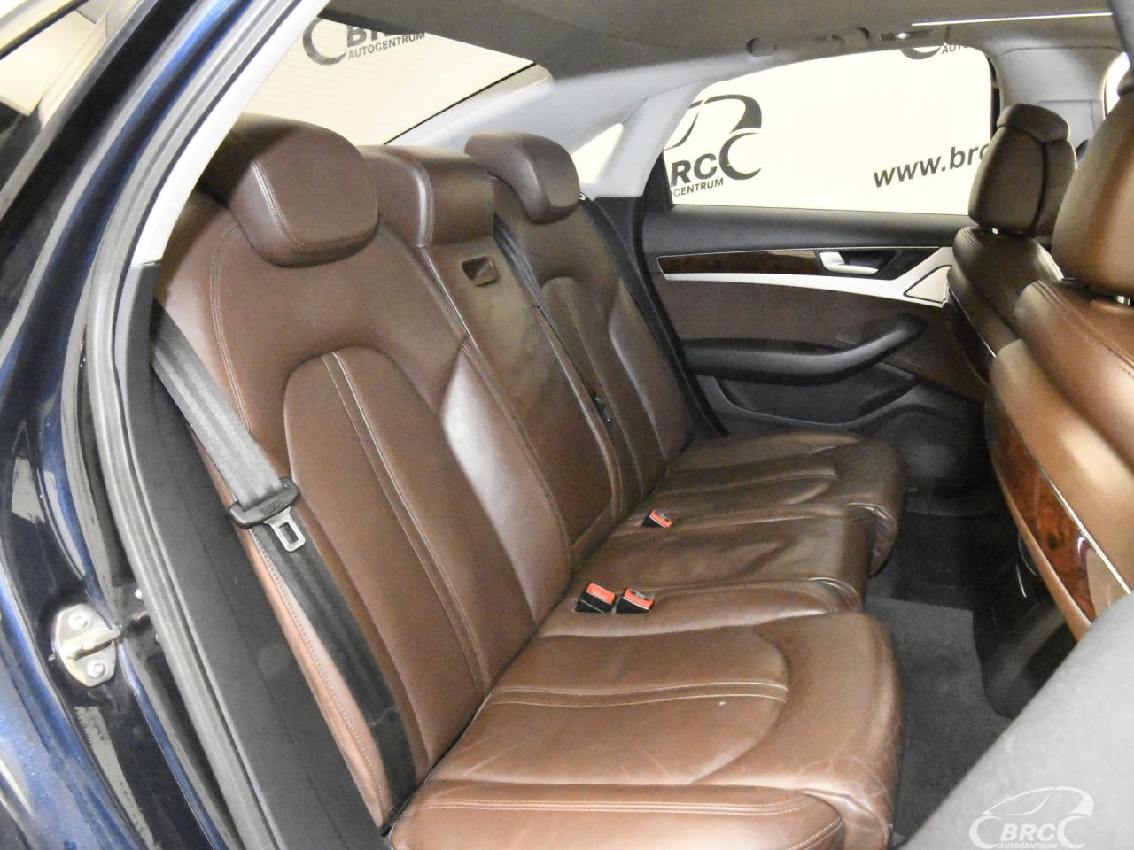 Audi A8 | 11