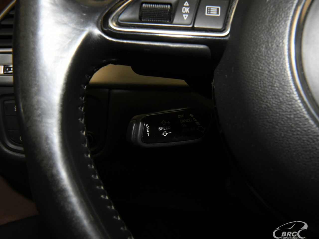Audi A8 | 32