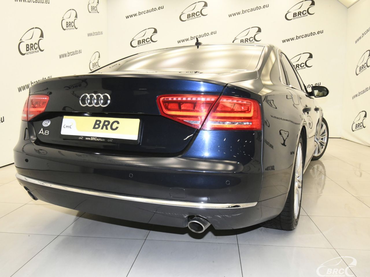 Audi A8 | 52