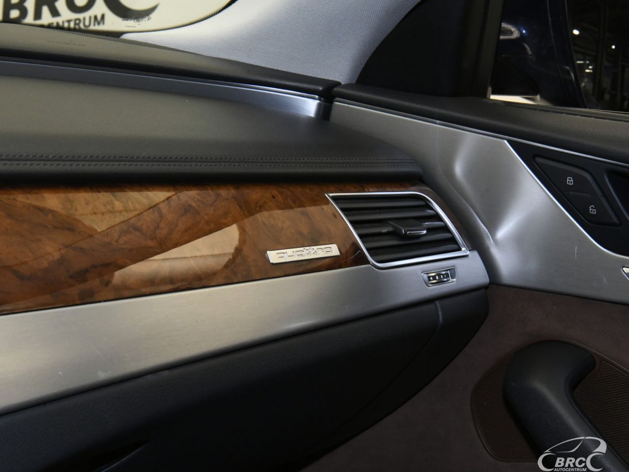 Audi A8 | 28