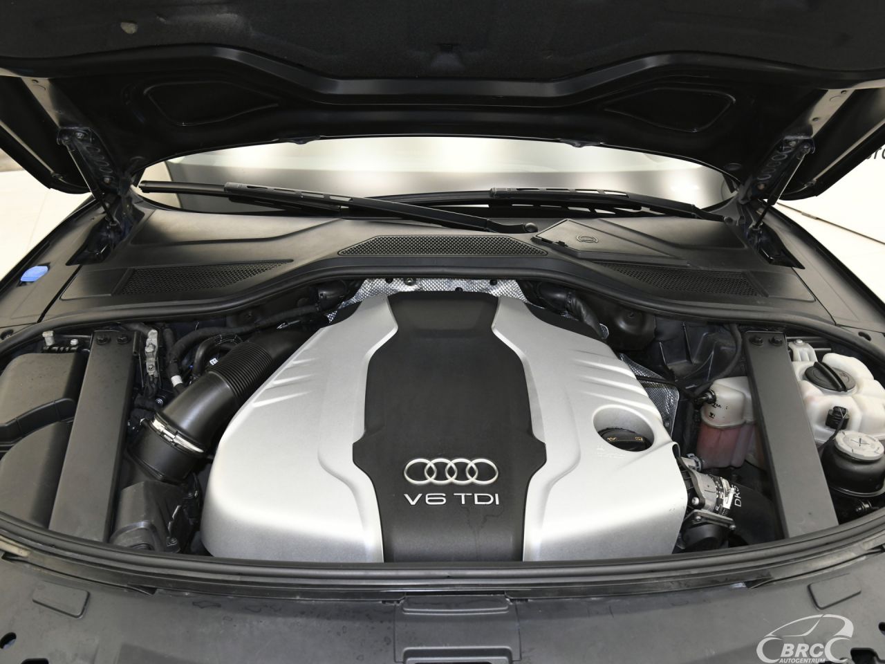 Audi A8 | 49