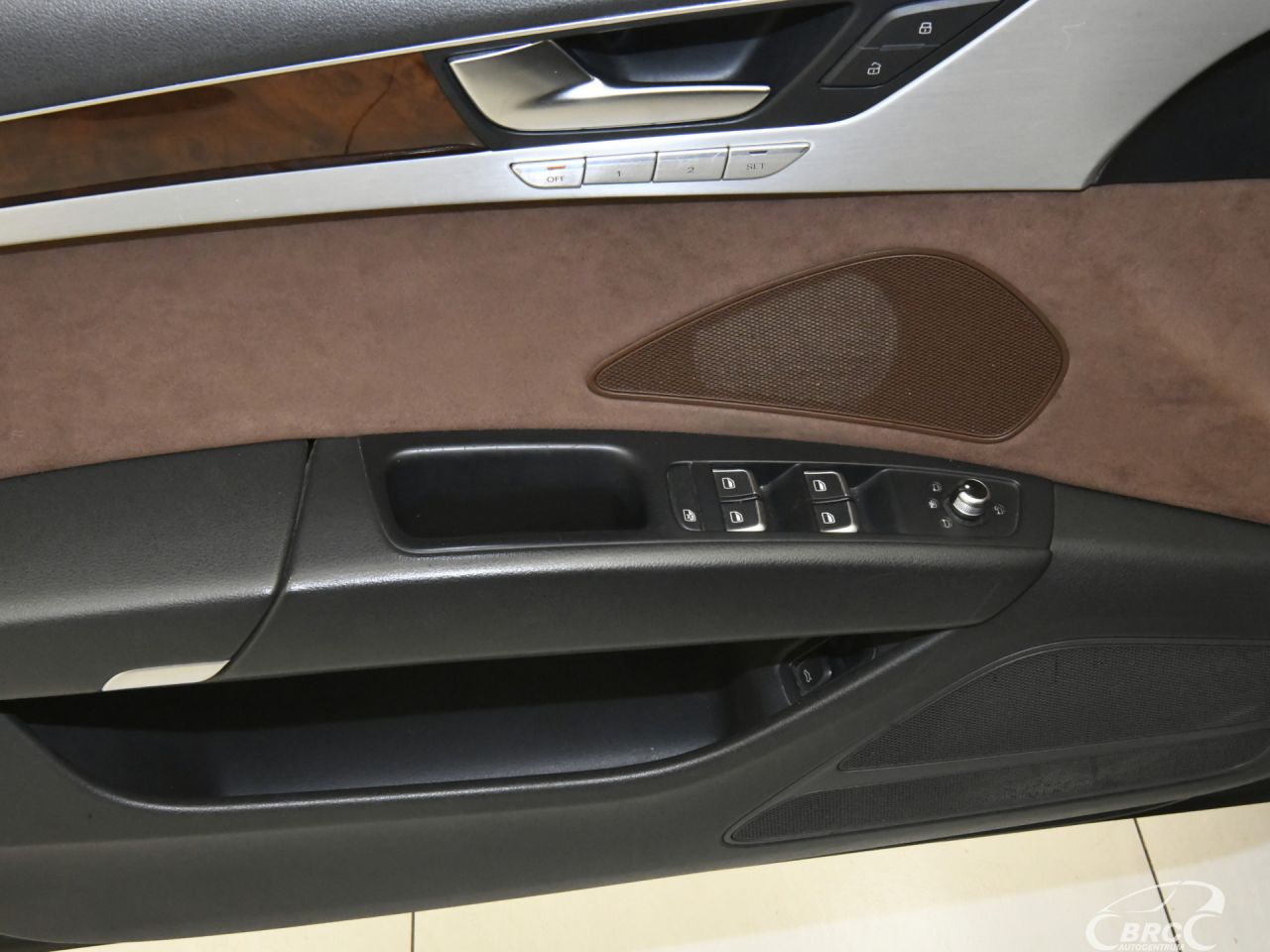 Audi A8 | 19