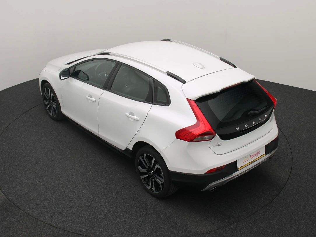 Volvo V40 | 11