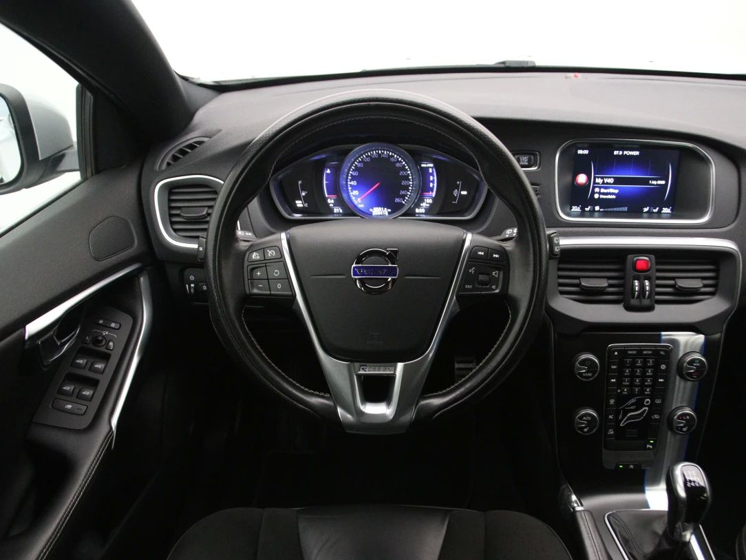 Volvo V40 | 15