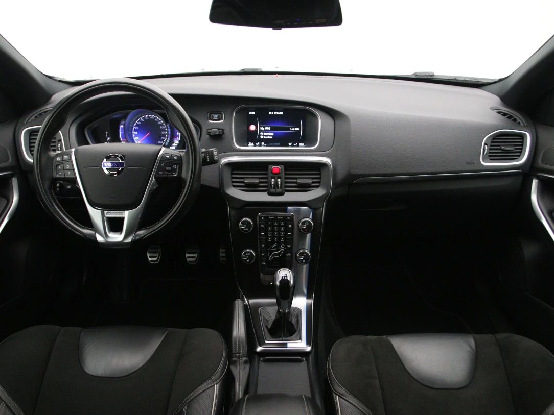 Volvo V40 | 1