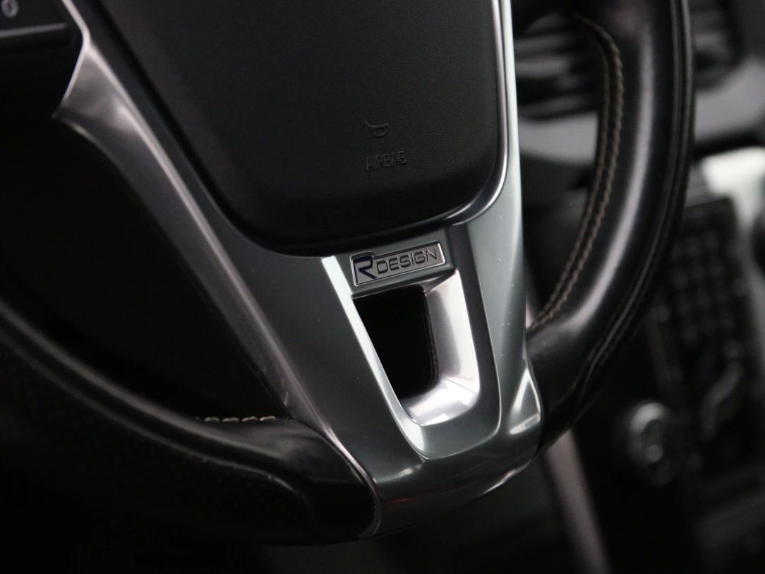 Volvo V40 | 31
