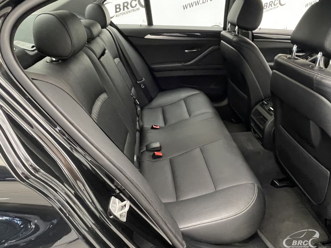 BMW 520 | 9