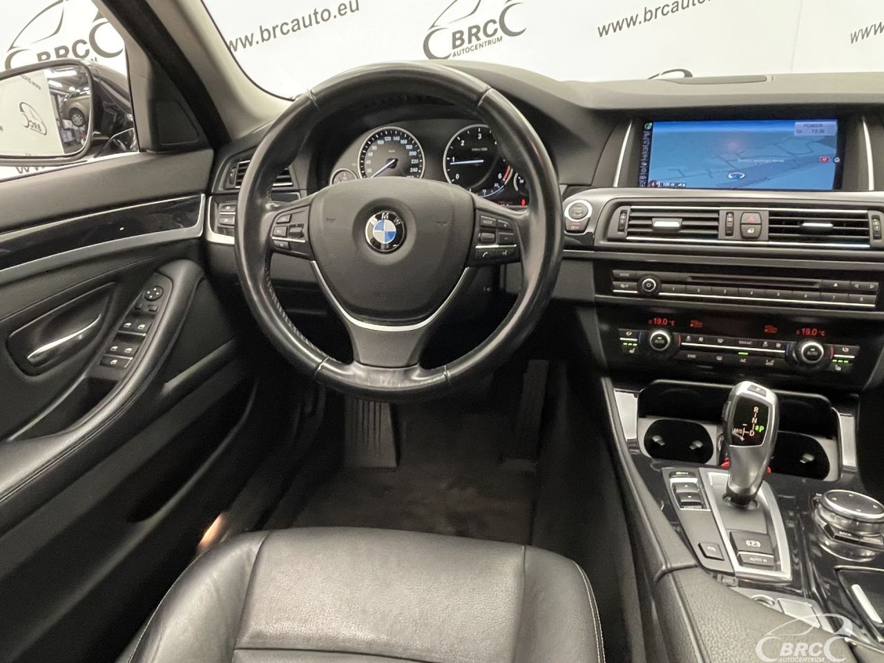BMW 520 | 12