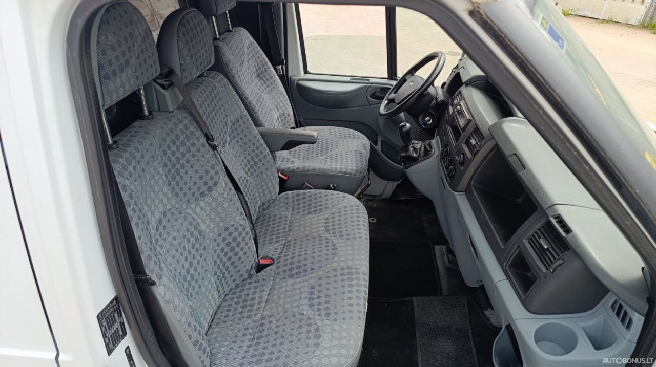 Ford Transit | 9