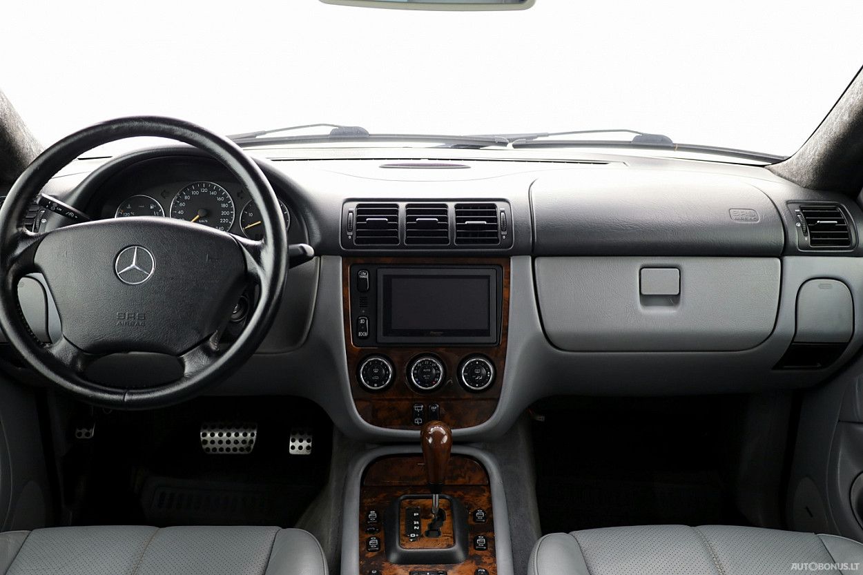 Mercedes-Benz ML400 | 4