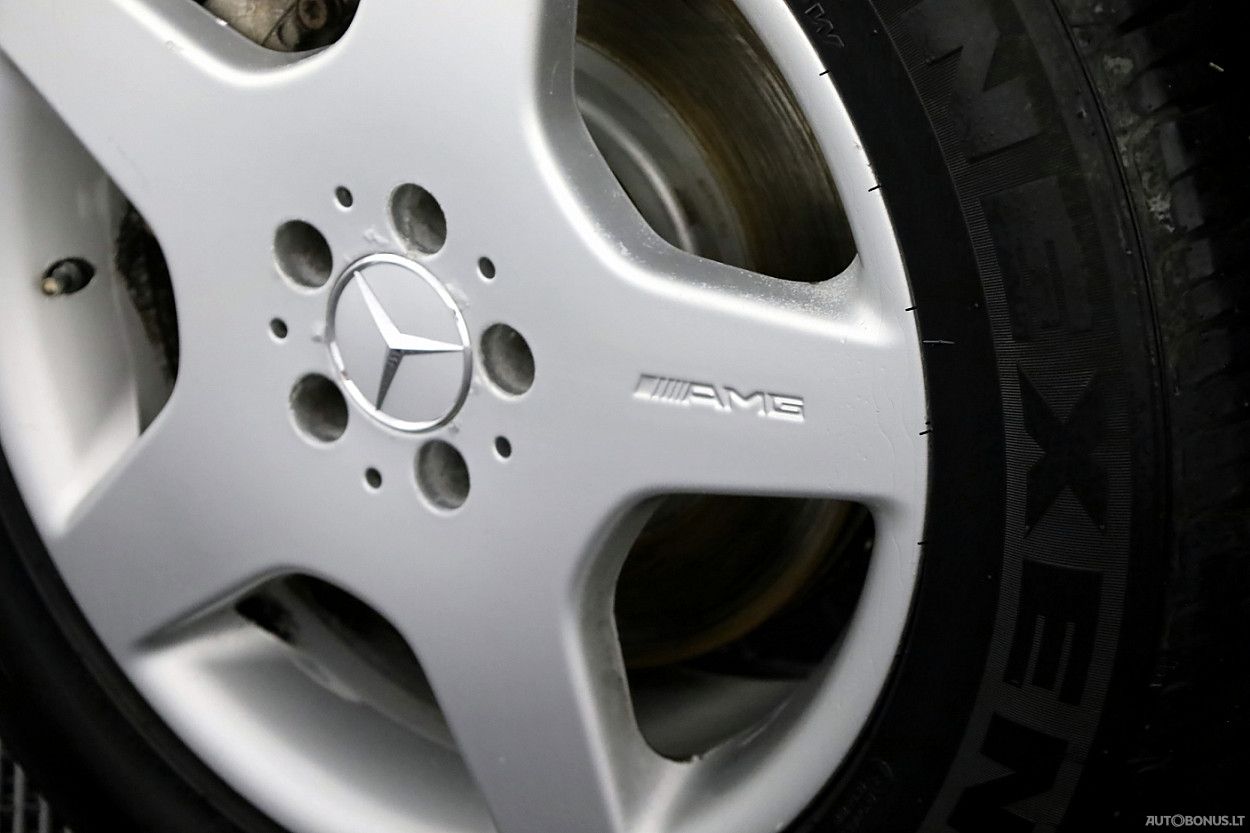 Mercedes-Benz ML400 | 7