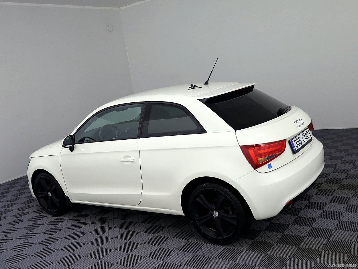 Audi A1 | 3