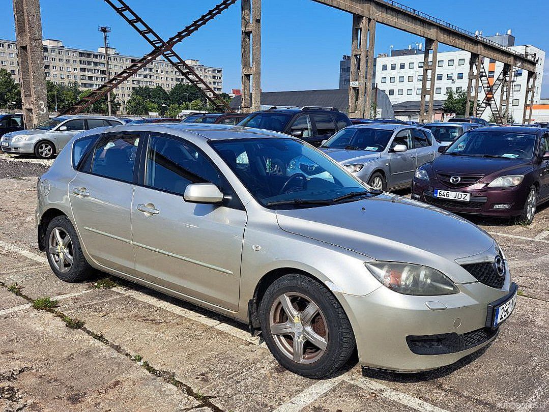 Mazda 3, 1.6 l., hečbekas