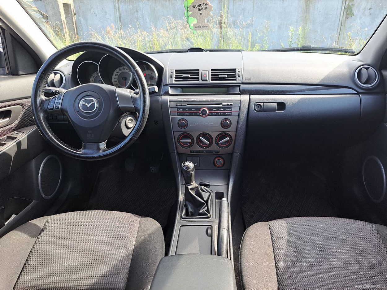 Mazda 3 | 4