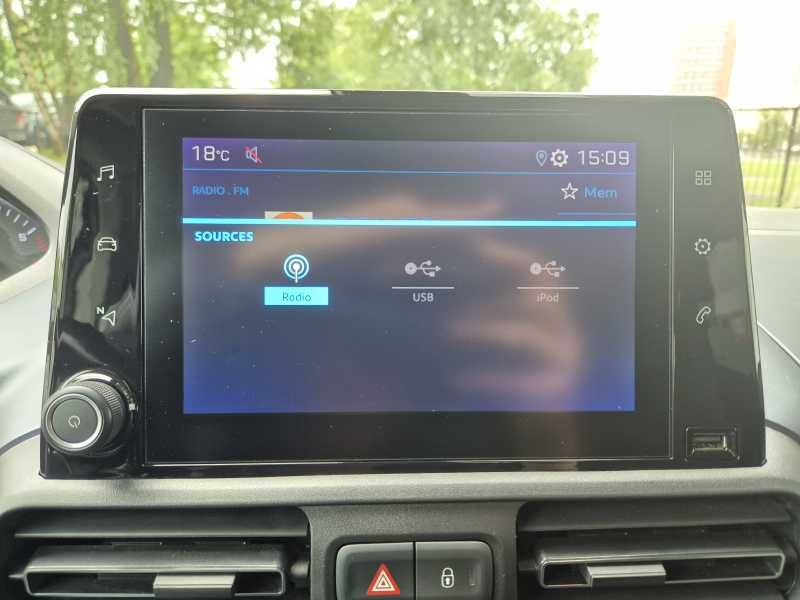 Peugeot Rifter | 13
