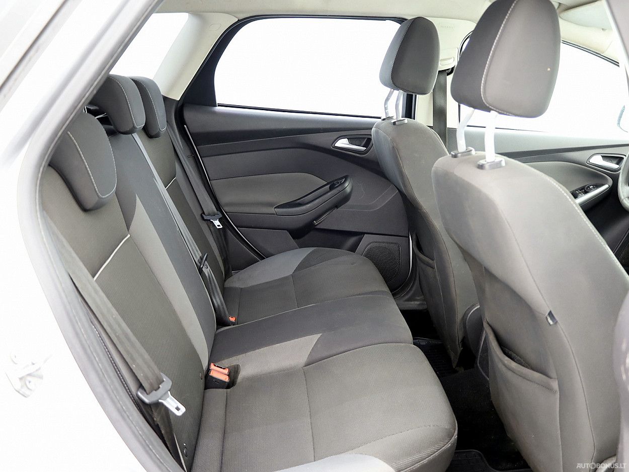 Ford Focus | 6
