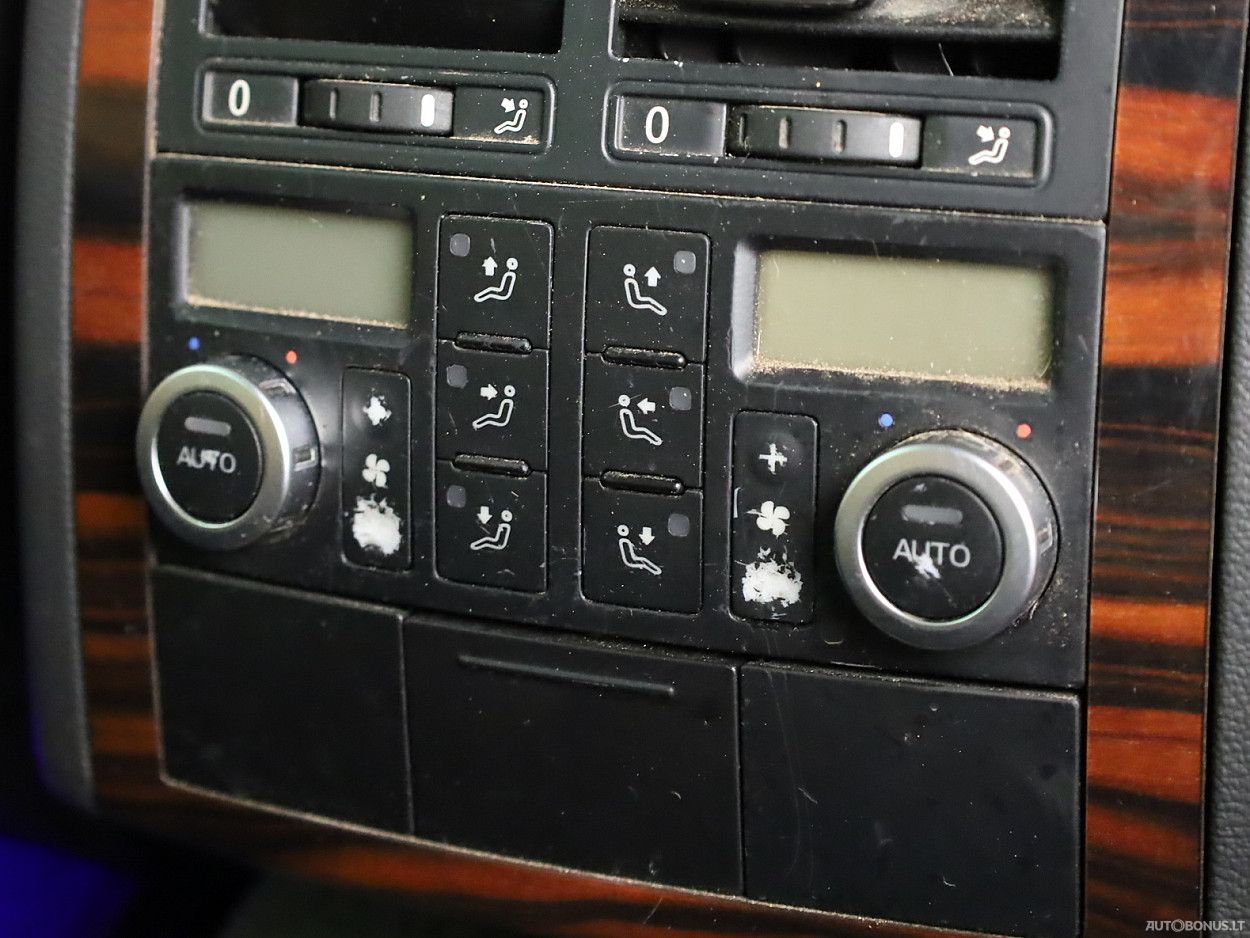 Volkswagen Touareg | 9