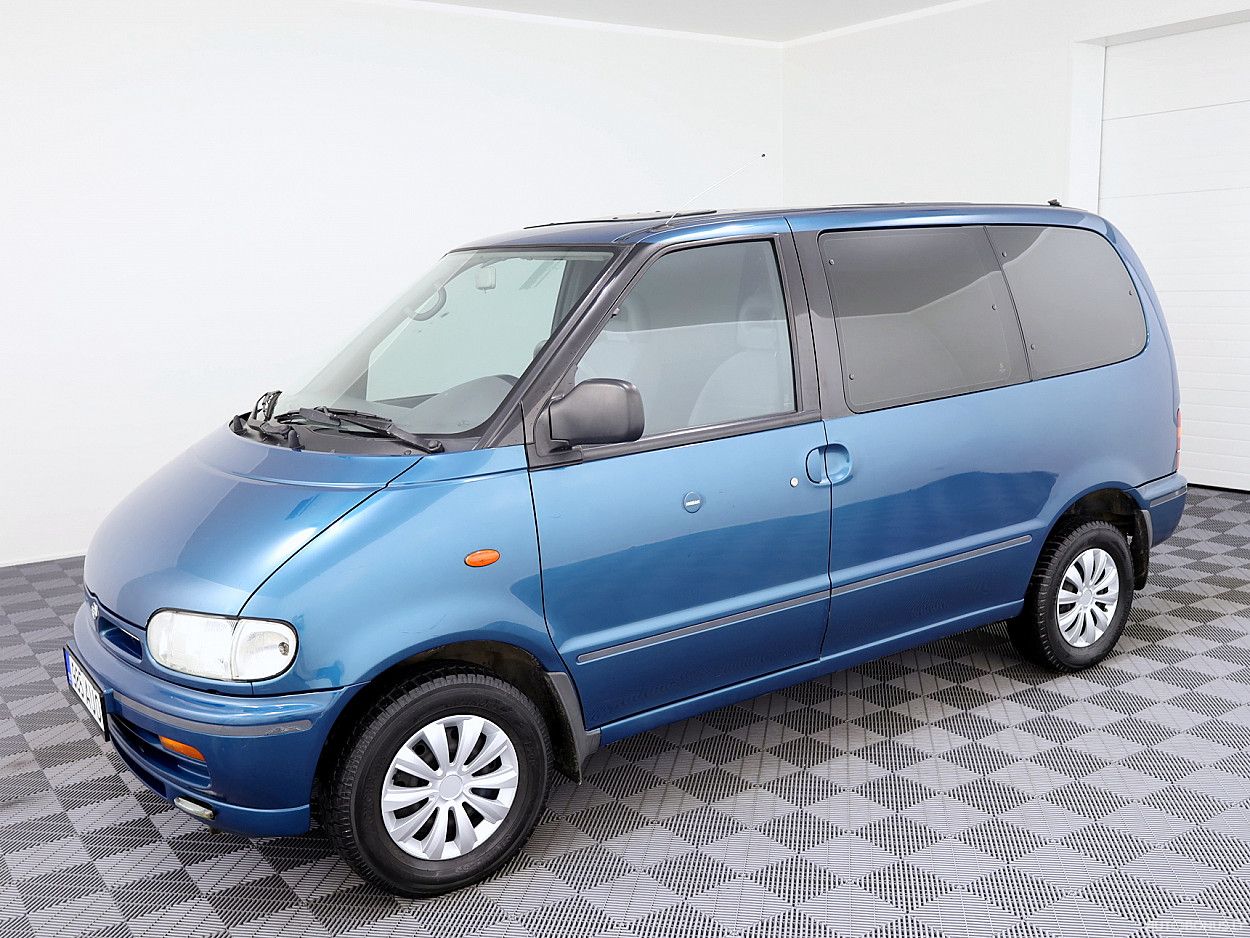 Nissan Serena | 1