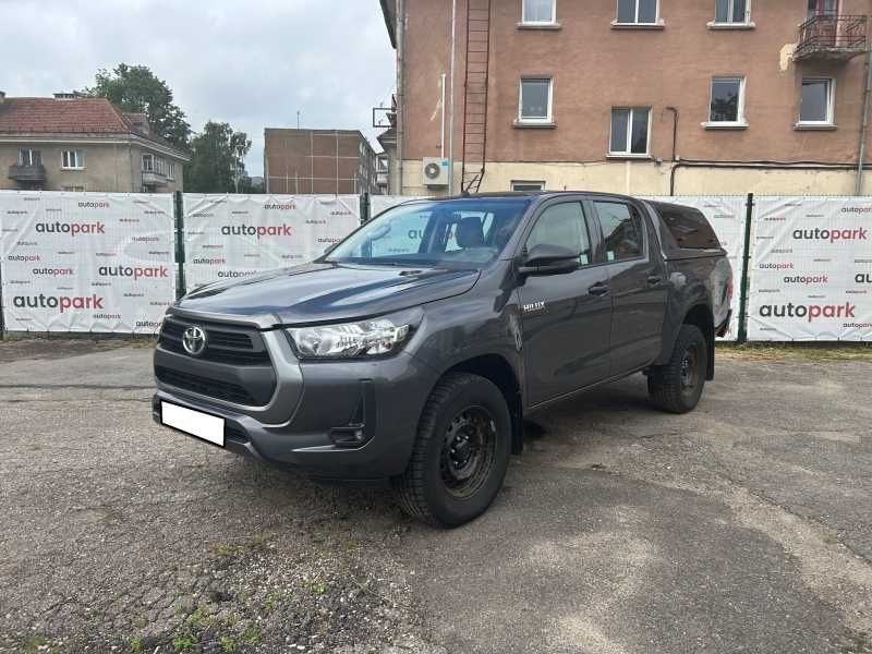 Toyota Hilux, 2.4 l., Пикап