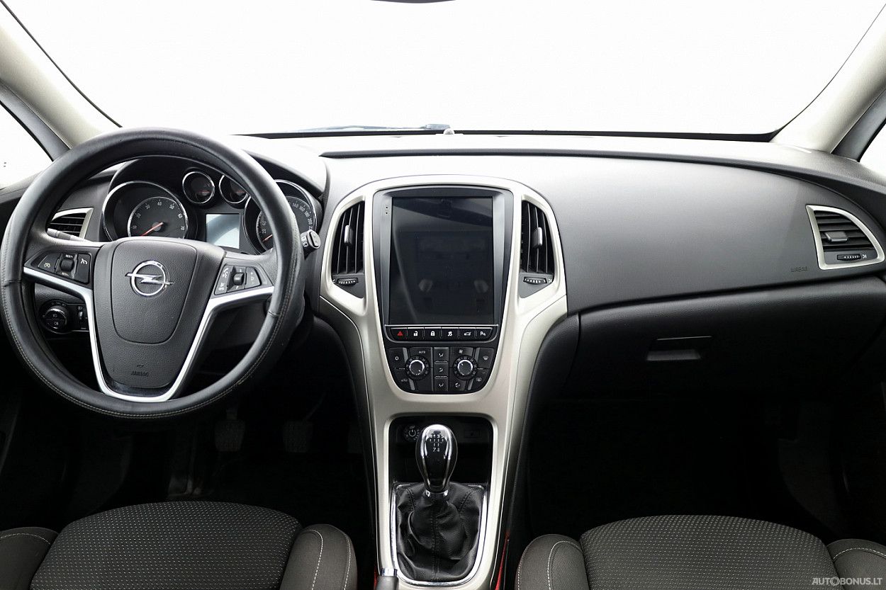 Opel Astra | 4