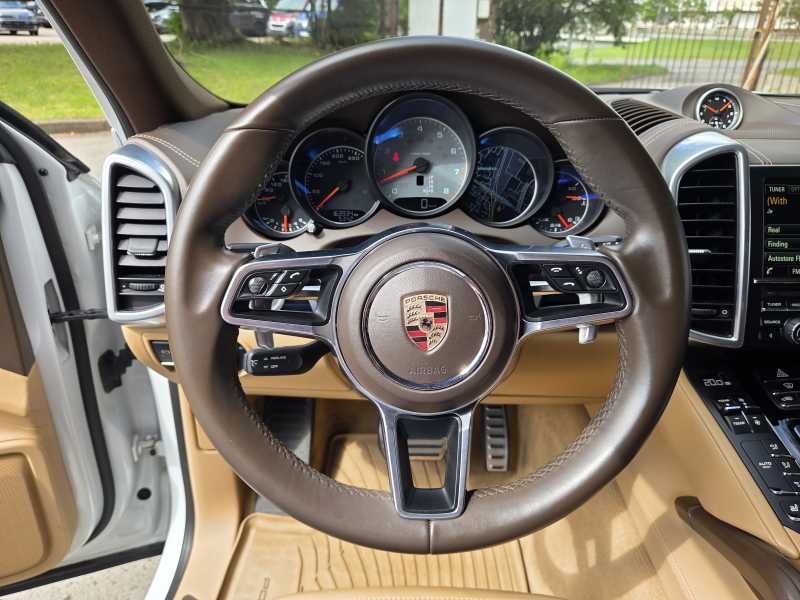 Porsche Cayenne | 9