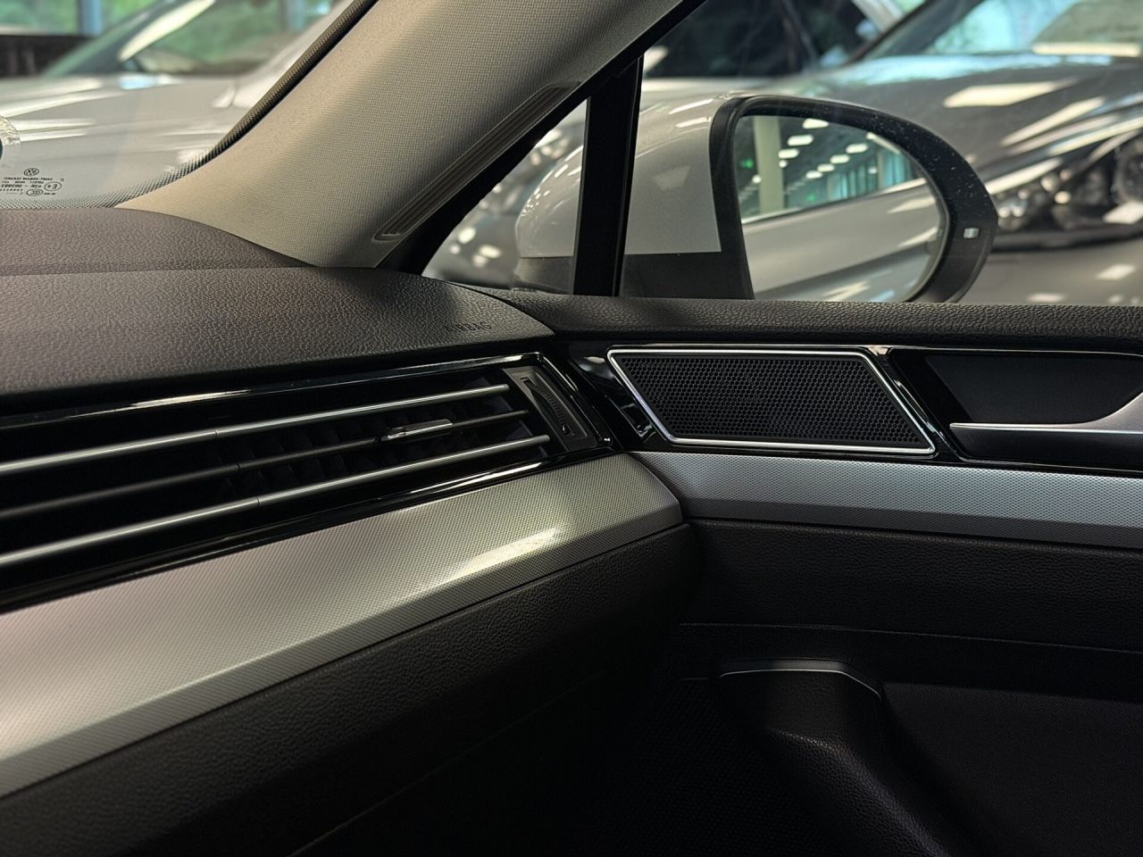 Volkswagen Passat | 21